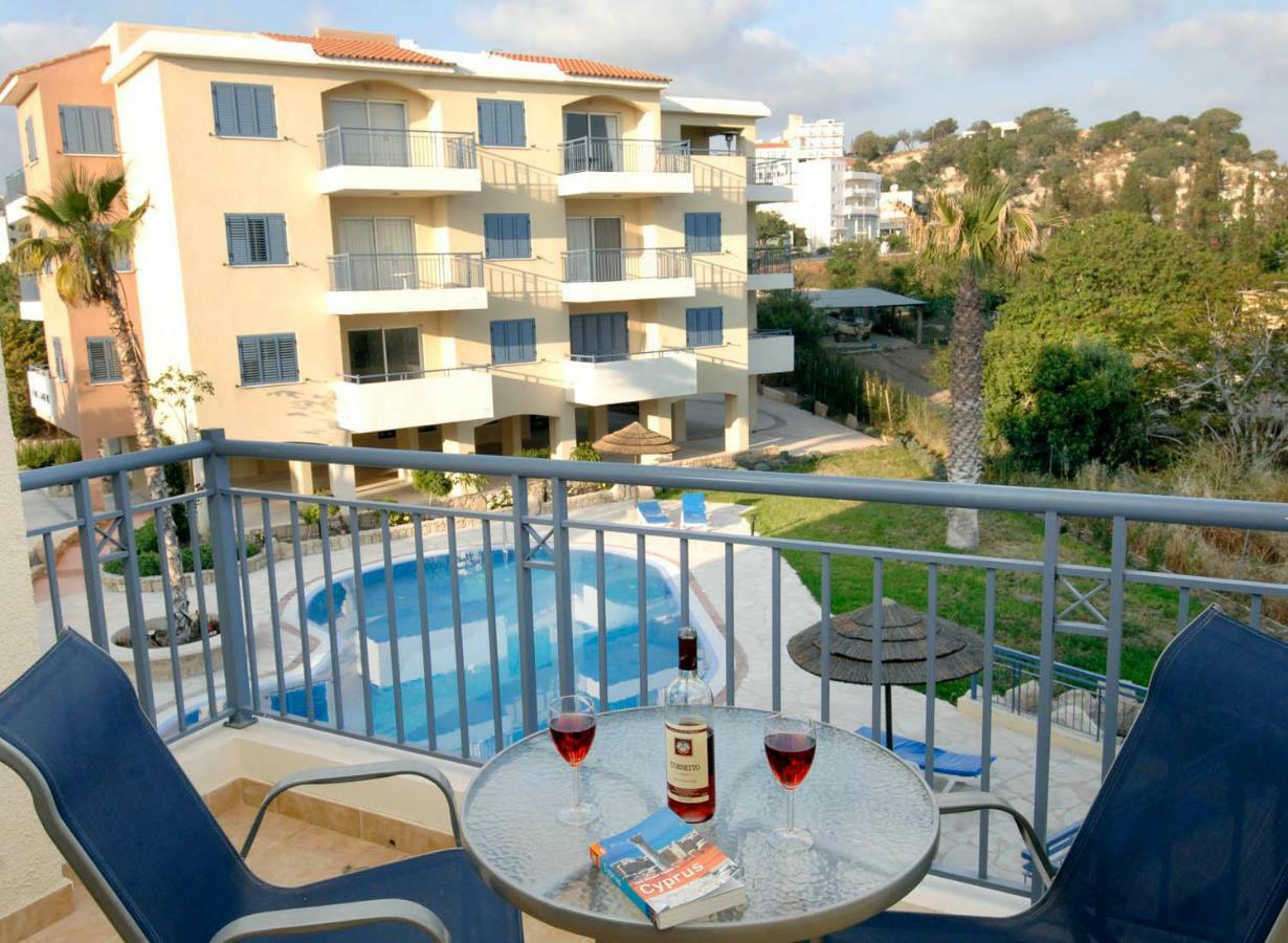Hermes Gardens Paphos Exterior photo